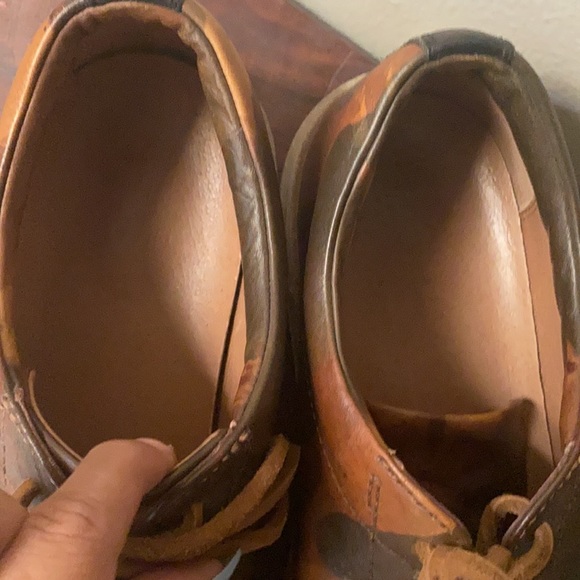 Not for sale Frye Lace Leather camo dress Sneaker Cognac brown Size 10 - Picture 4 of 5